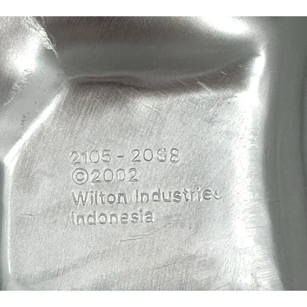 Vintage Wilton Whimsical Witch Novelty Cake Pan Mold Halloween Bewitched Party